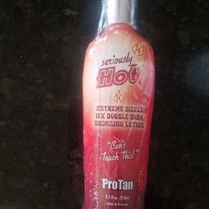 Seriously hot tanning lotion with bronzer